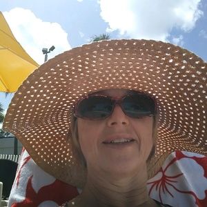 Meet your Posher, Patti